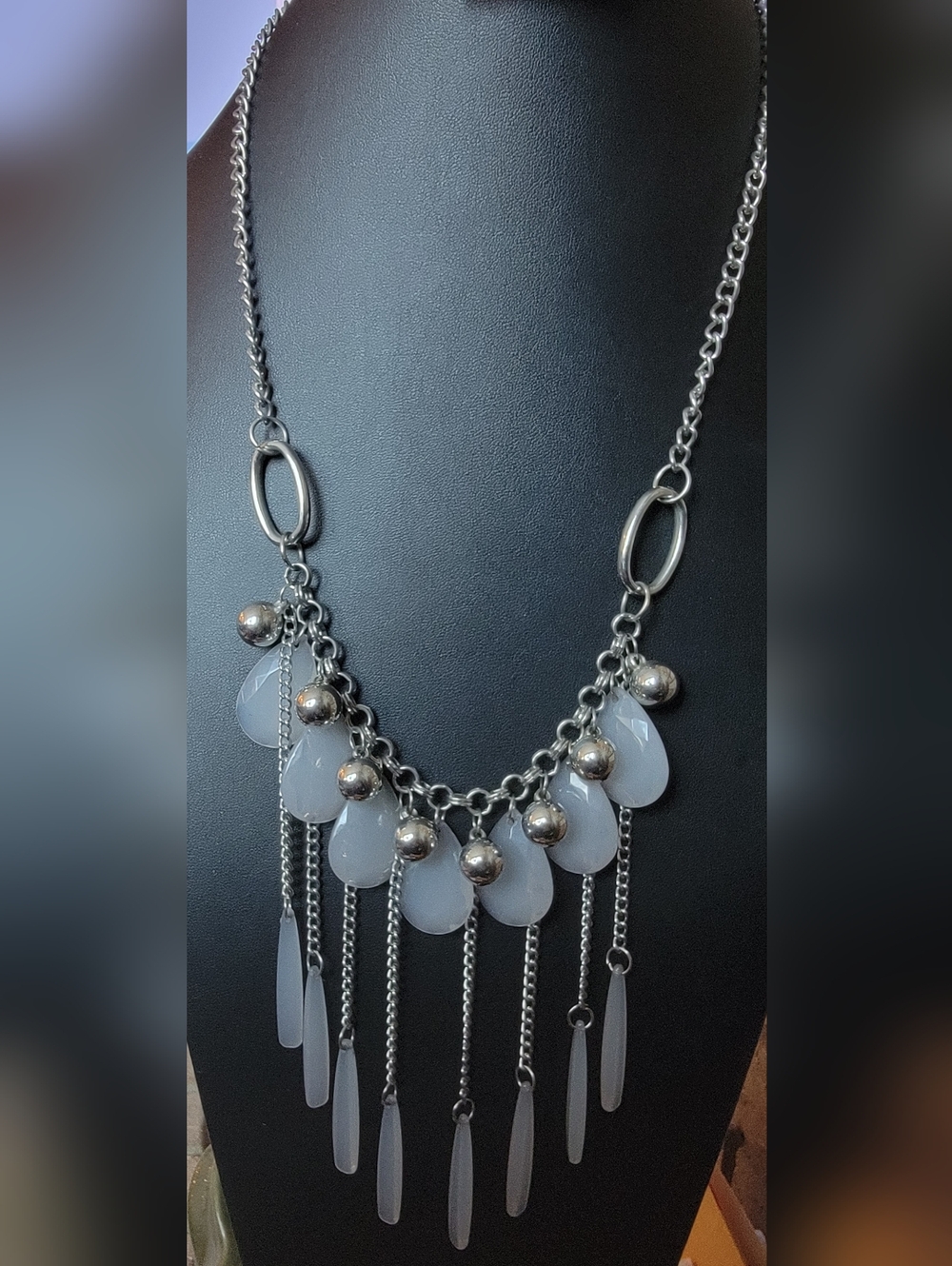 Source Unknown Silver-Tone Necklace with White Teardrop Accents